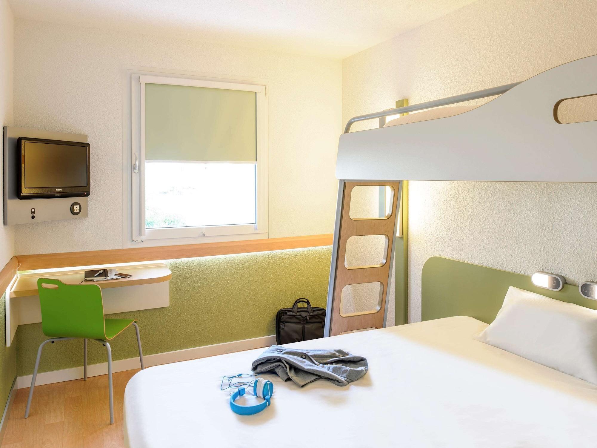 Ibis Budget Metz Technopole Экстерьер фото