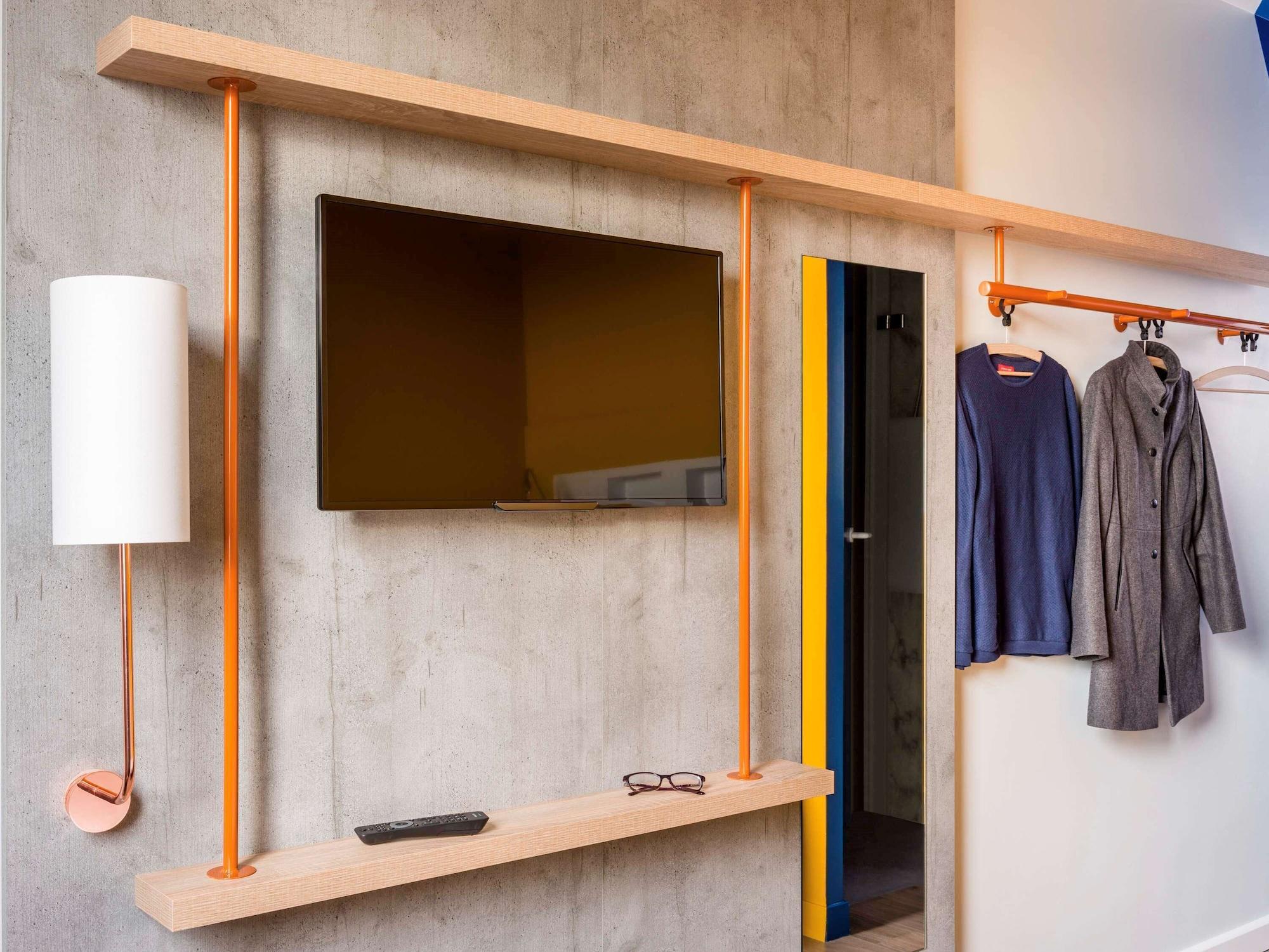 Ibis Budget Metz Technopole Экстерьер фото